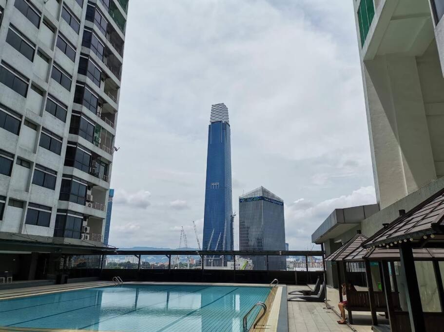 Fahrenheit Bukit Bintang Kl 2r By Roseline Pangsapuri Kuala Lumpur